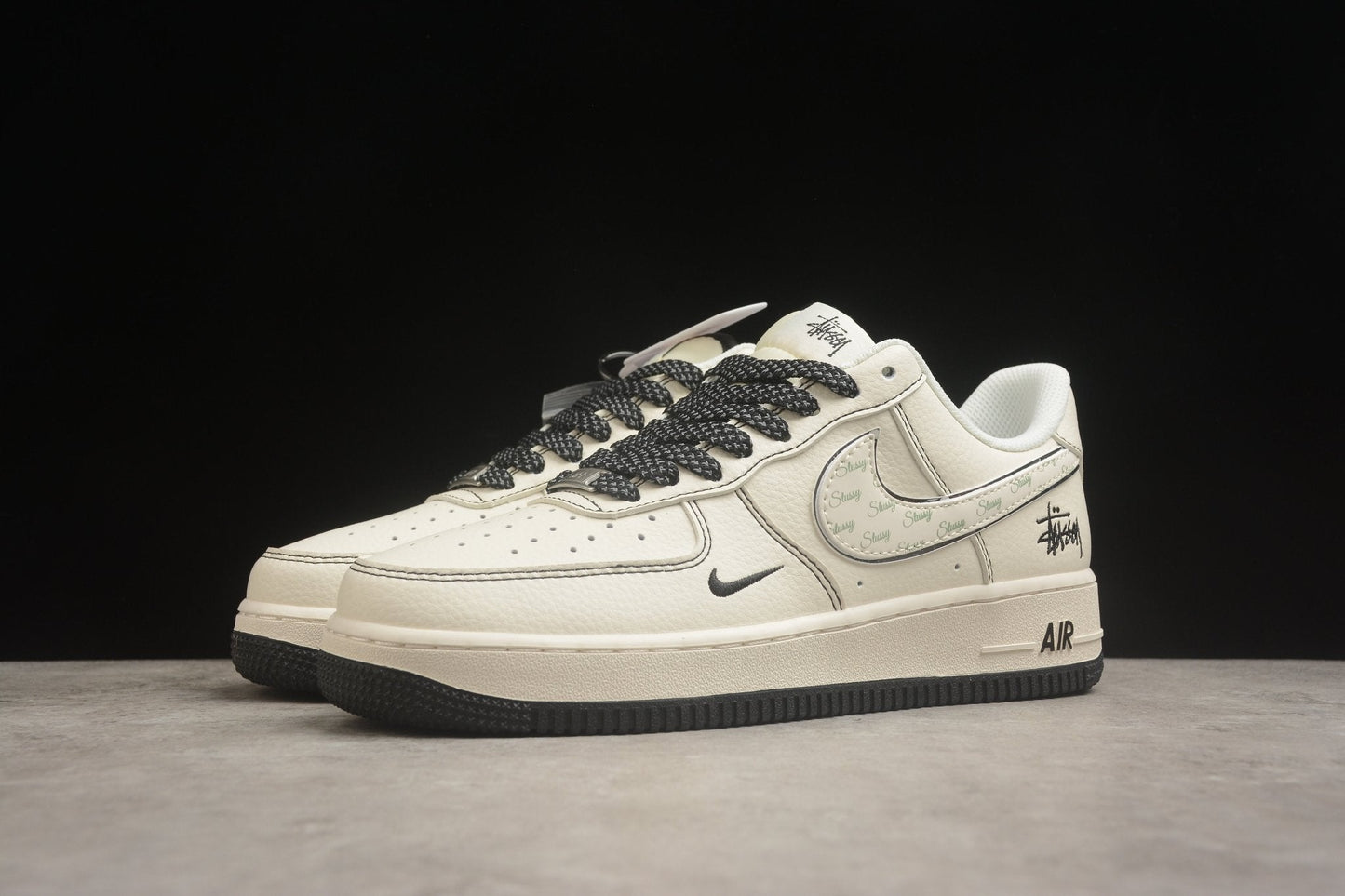 Fabrika Supply Air Force 1 ’07 Beige / Black | sapatilhas Sole Rua