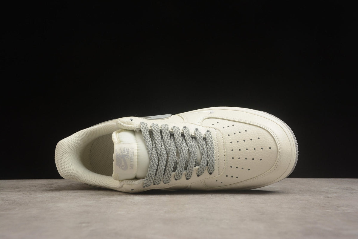 Fabrika Supply Air Force 1 ’07 Cream Beige / Light Sail | sapatilhas Sole Rua