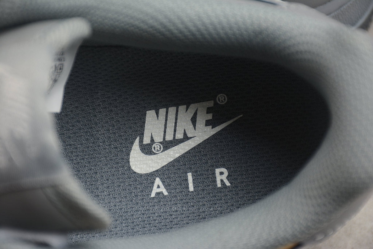 Fabrika Supply Air Force 1 ’07 Dark Grey / White | sapatilhas Sole Rua