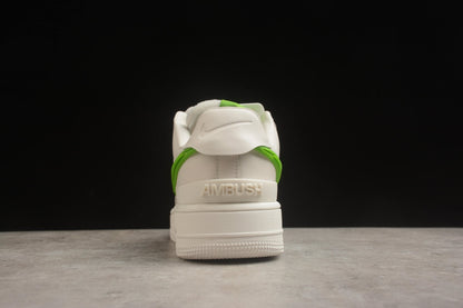 Fabrika Supply Air Force 1 ’07 SP White / Green | sapatilhas Sole Rua