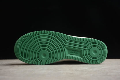Fabrika Supply Air Force 1 ’07 White / Green | sapatilhas Sole Rua