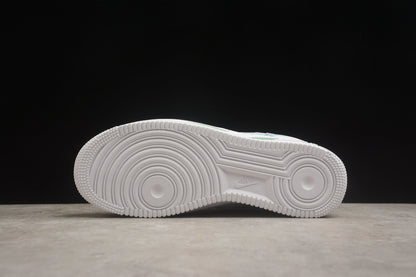 Fabrika Supply Air Force 1 ’07 White / Sky Blue | sapatilhas Sole Rua