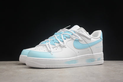 Fabrika Supply Air Force 1 Low “Love Real” White / Sky Blue | sapatilhas Sole Rua