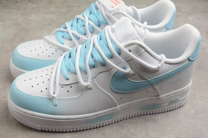 Fabrika Supply Air Force 1 Low “Love Real” White / Sky Blue | sapatilhas Sole Rua