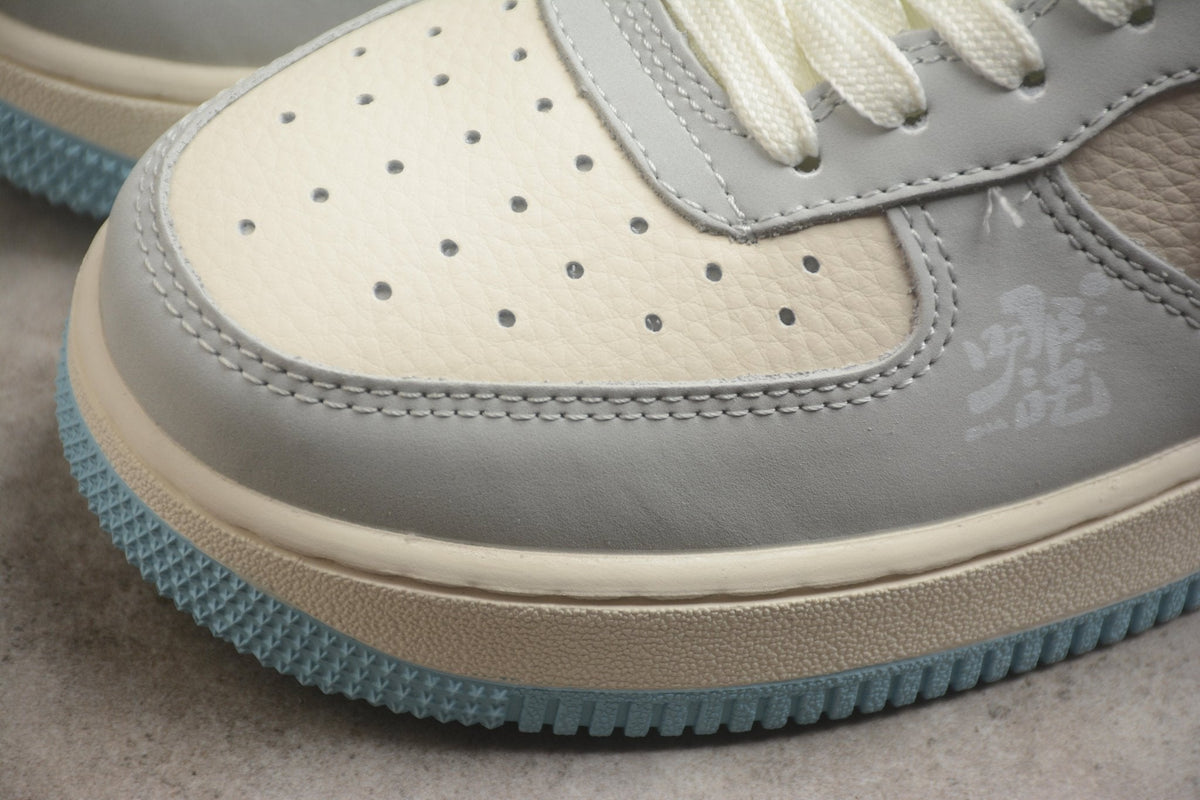 Fabrika Supply Air Force 1 Low “Nezha” Beige / Sky Blue | sapatilhas Sole Rua