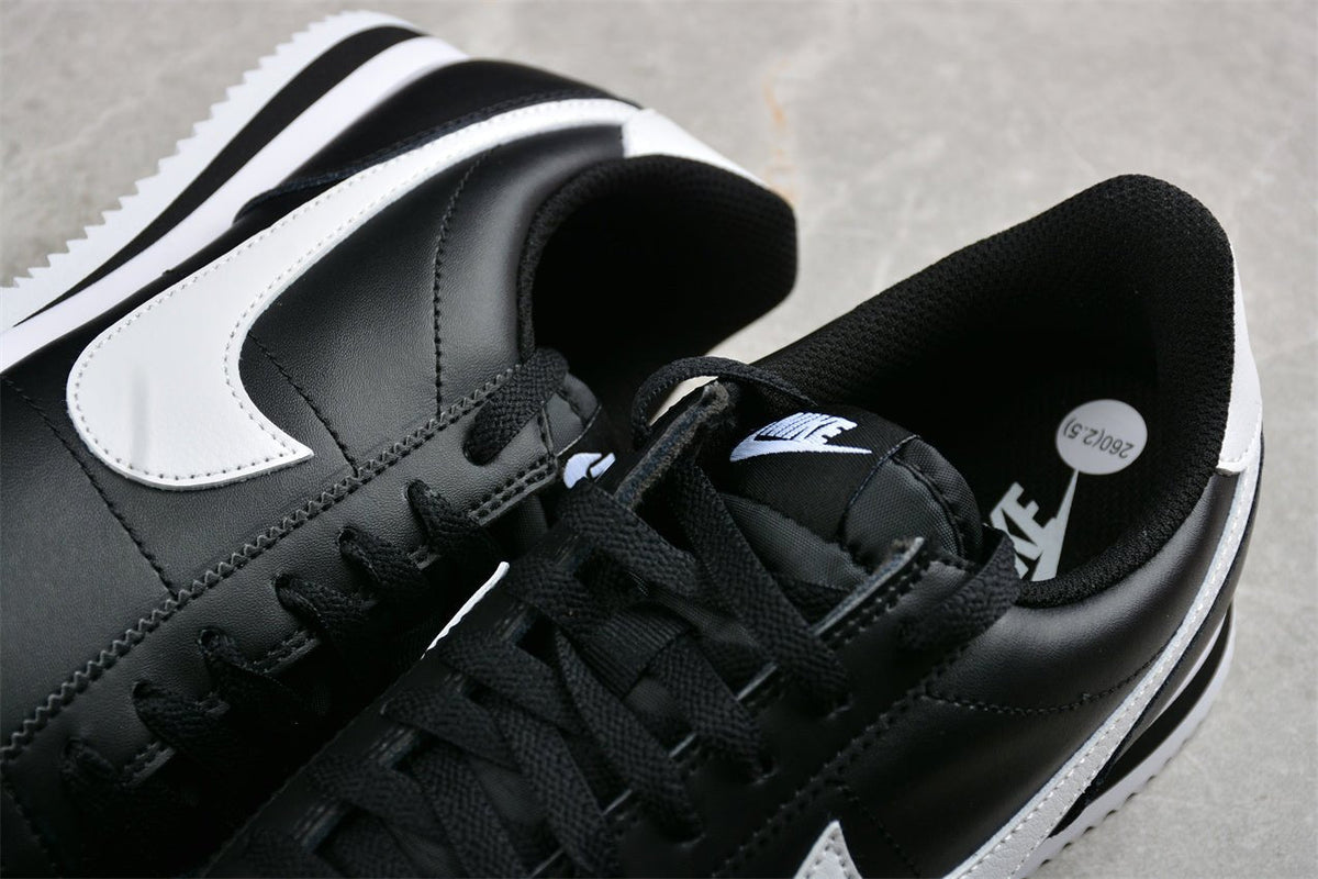 Fabrika Supply Cortez Black / White | sapatilhas Sole Rua