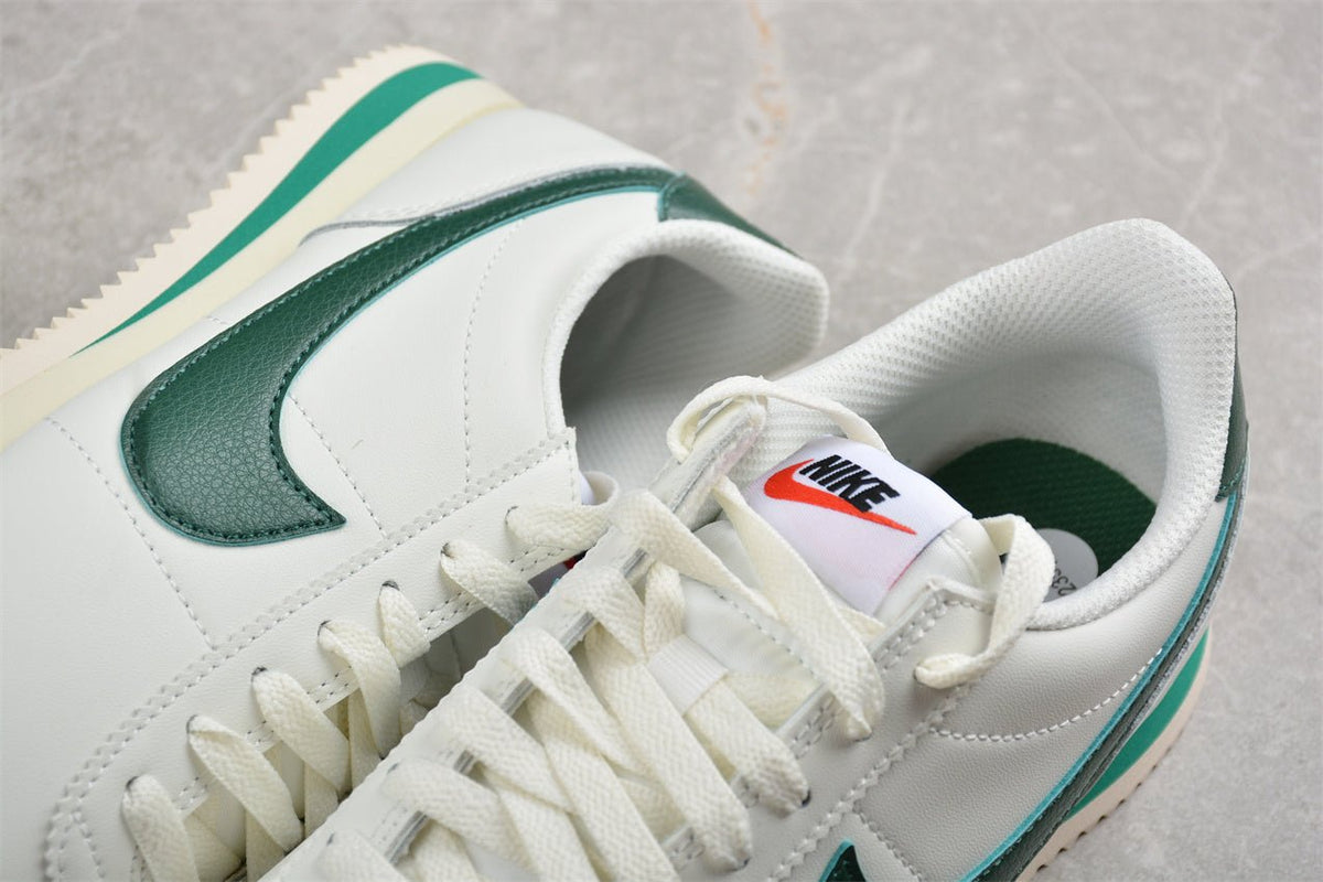 Essenza Rosa Cortez “Sail Gorge Green Malachite” White / Green | sapatilhas Sole Rua