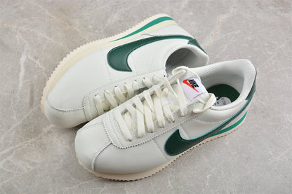 Essenza Rosa Cortez “Sail Gorge Green Malachite” White / Green | sapatilhas Sole Rua