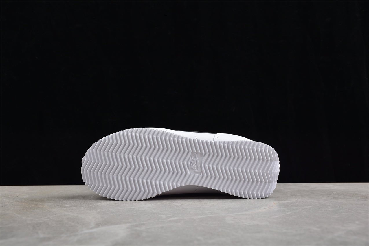 Fabrika Supply Cortez White / Black | sapatilhas Sole Rua