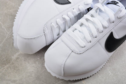 Fabrika Supply Cortez White / Black | sapatilhas Sole Rua