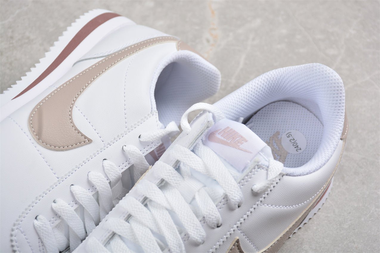 Essenza Rosa Cortez White / Platinum | sapatilhas Sole Rua