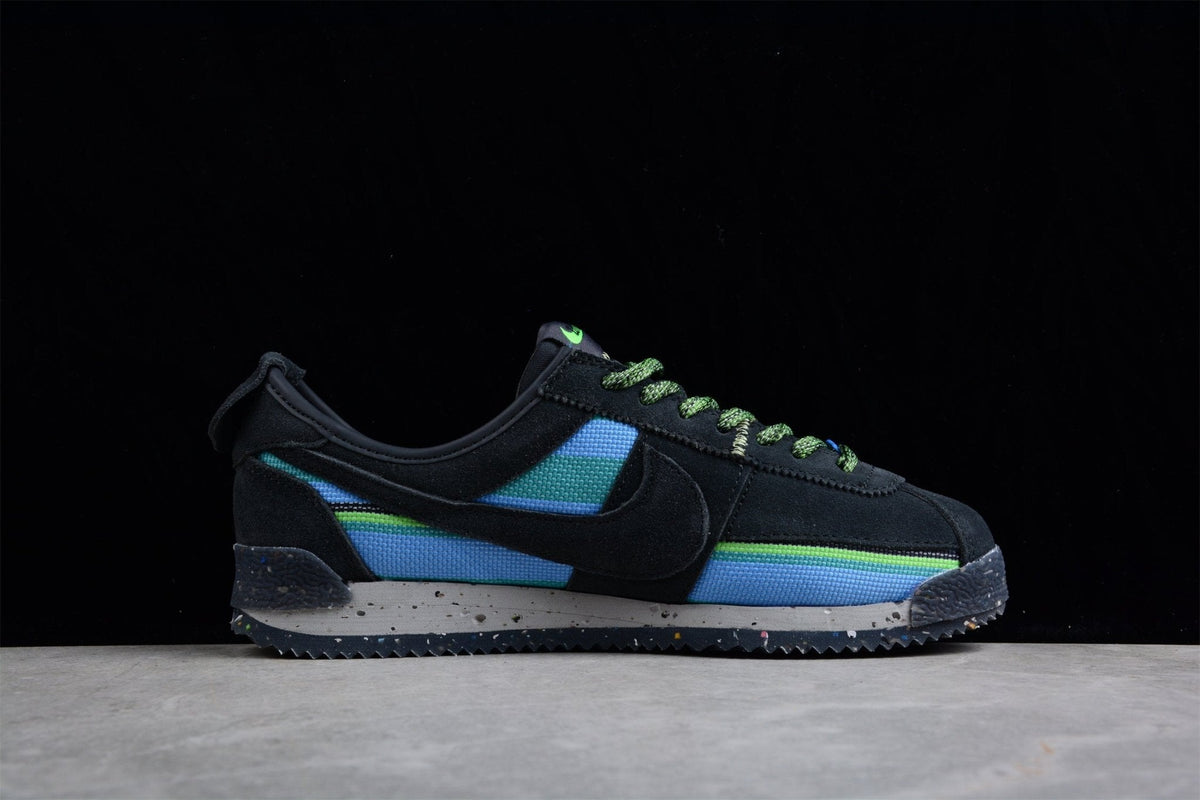 Essenza Rosa Cortez x Union LA Black / Blue / Green | sapatilhas Sole Rua