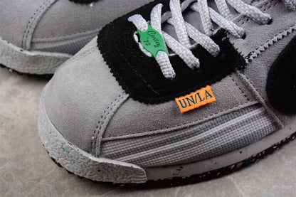 Essenza Rosa Cortez x Union LA Grey / Black | sapatilhas Sole Rua