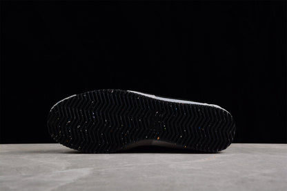 Essenza Rosa Cortez x Union LA Grey / Black | sapatilhas Sole Rua