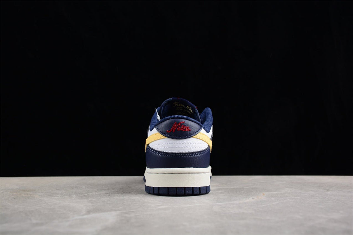 Essenza Rosa Dunk Low Navy / White / Yellow | sapatilhas Sole Rua