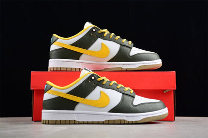 Essenza Rosa Dunk Low White / Green / Yellow | sapatilhas Sole Rua