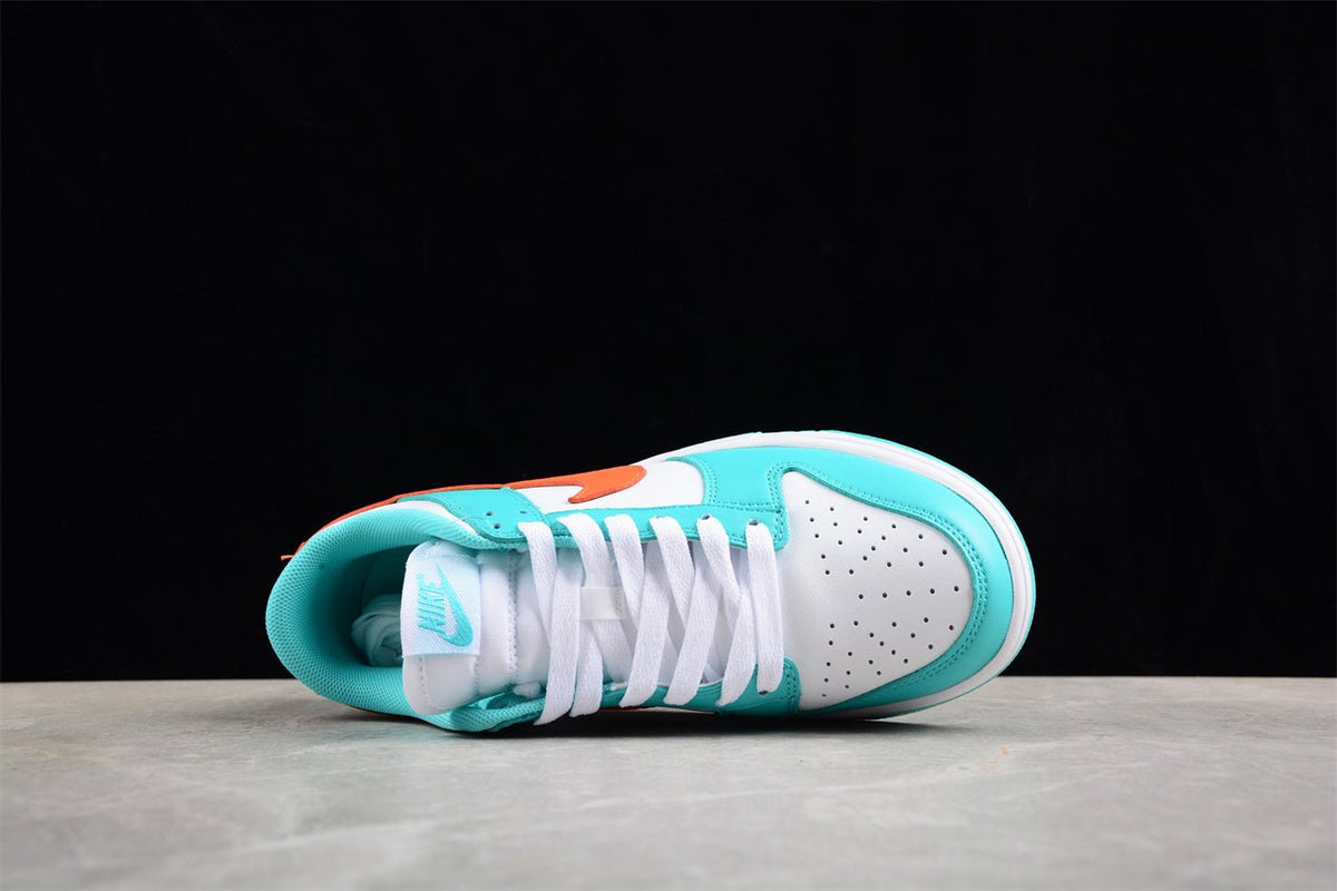 Essenza Rosa Dunk Low White / Sky Blue / Orange | sapatilhas Sole Rua