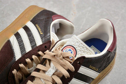 Fabrika Supply Gazelle Brown / White | sapatilhas Sole Rua