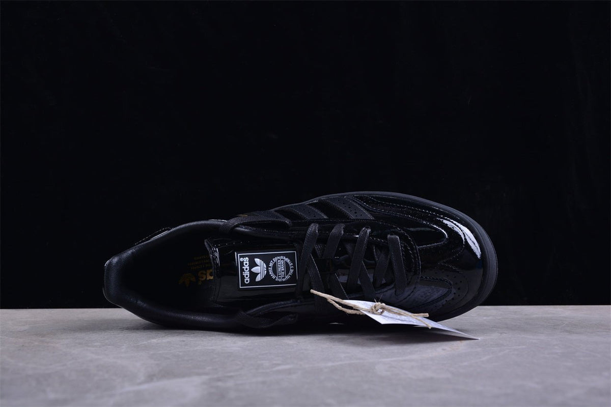 Fabrika Supply Gazelle Glossy Black | sapatilhas Sole Rua
