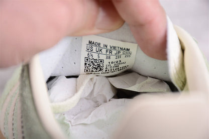 Fabrika Supply Gazelle Pastel Green / White | sapatilhas Sole Rua