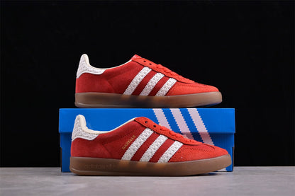 Fabrika Supply Gazelle Red / White | sapatilhas Sole Rua