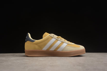 Fabrika Supply Gazelle Yellow / White / Navy | sapatilhas Sole Rua