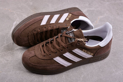 Fabrika Supply Handball Spezial Brown / White / Corduroy | sapatilhas Sole Rua