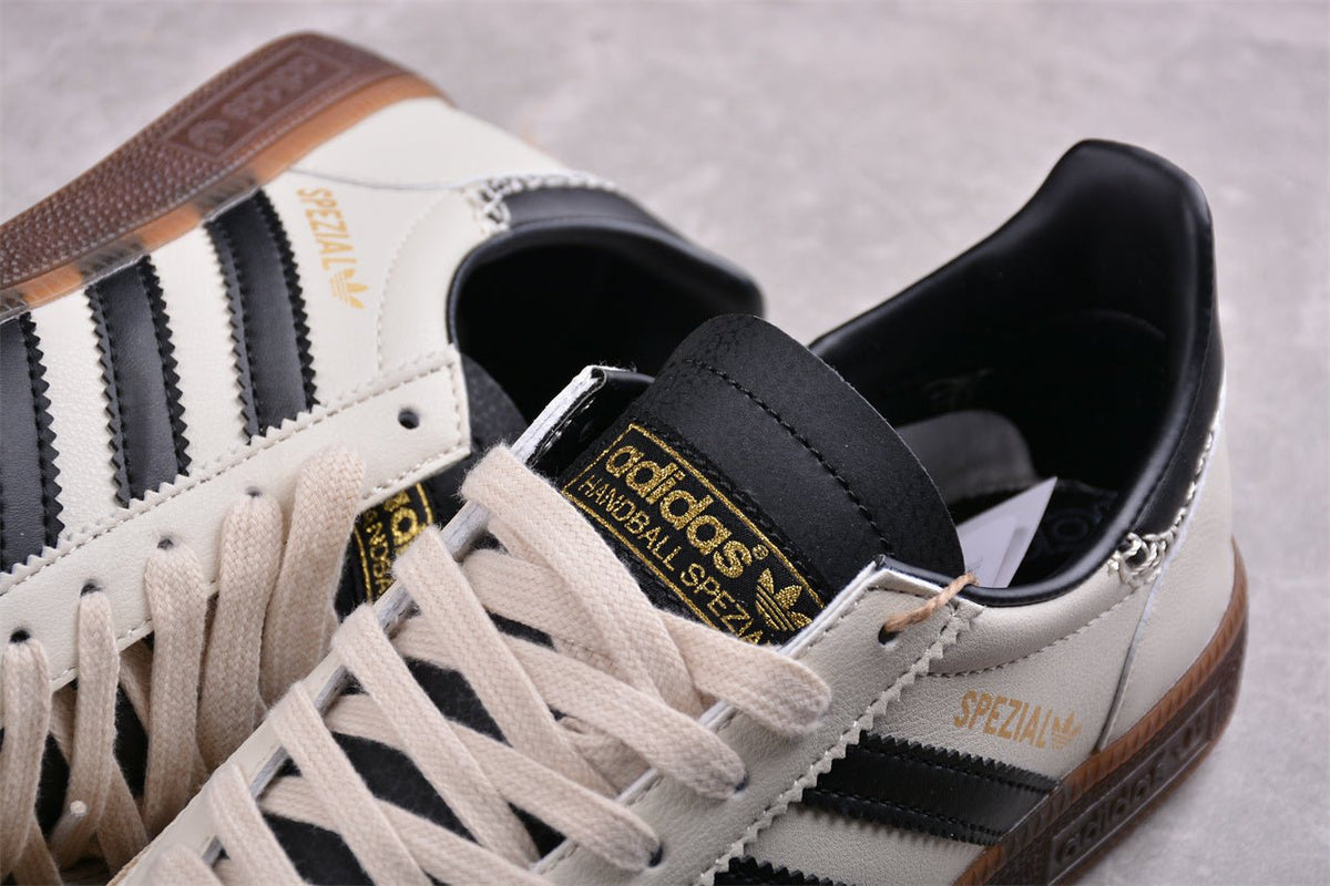 Fabrika Supply Handball Spezial Cream White / Black | sapatilhas Sole Rua