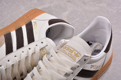 Fabrika Supply Handball Spezial Cream White / Brown | sapatilhas Sole Rua