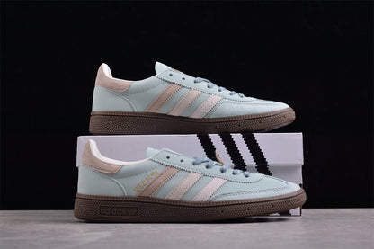 Fabrika Supply Handball Spezial Kith x Blue / Light Blue / Tan | sapatilhas Sole Rua