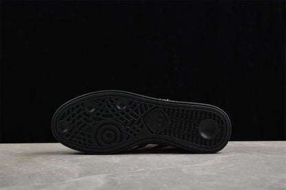 Fabrika Supply Handball Spezial Patent Black / White | sapatilhas Sole Rua