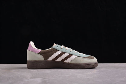 Fabrika Supply Handball Spezial Sage Green / Brown / White / Corduroy | sapatilhas Sole Rua
