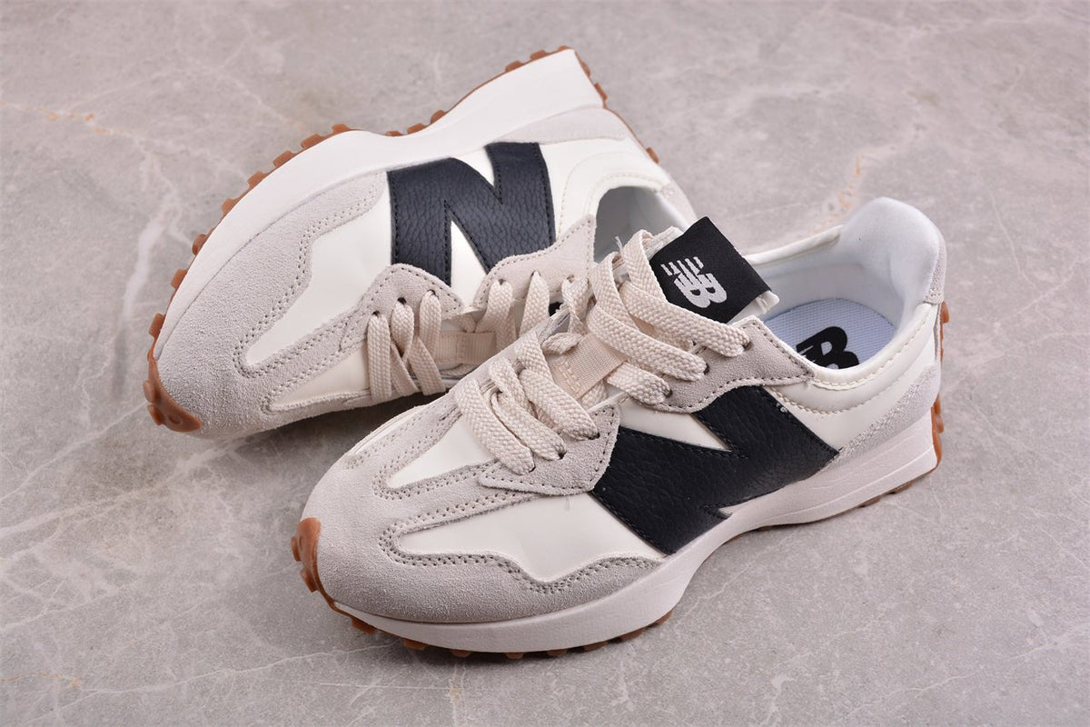 Essenza Rosa NB 327 White / Black | sapatilhas Sole Rua