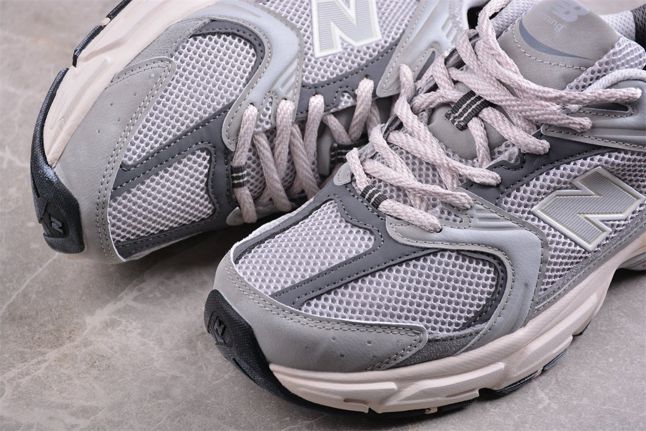 Essenza Rosa NB 530 Grey / Cream Sole | sapatilhas Sole Rua
