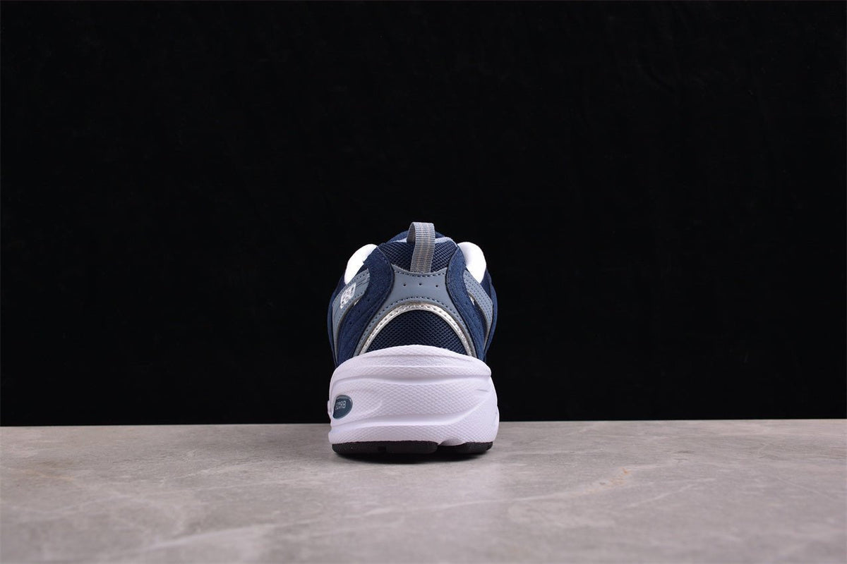 Essenza Rosa NB 530 Navy Blue / Grey | sapatilhas Sole Rua