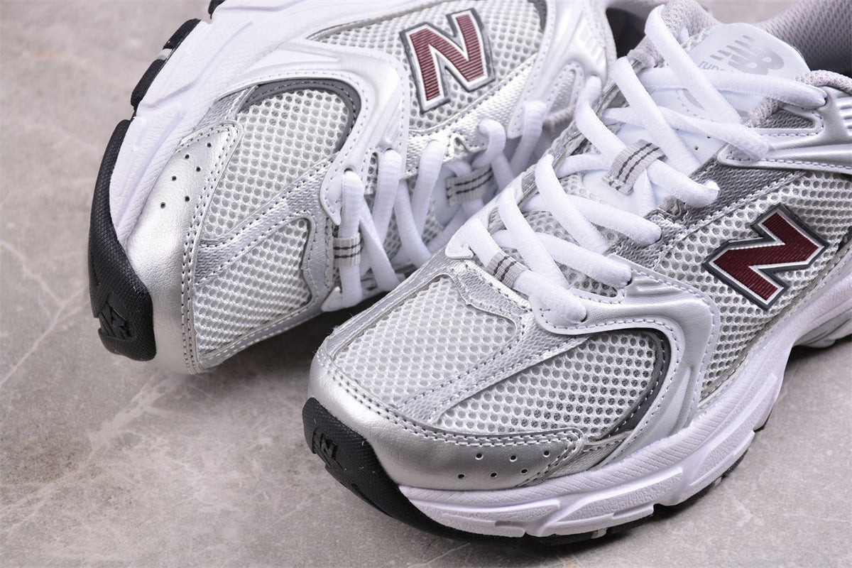 Essenza Rosa NB 530 Silver / Burgundy | sapatilhas Sole Rua