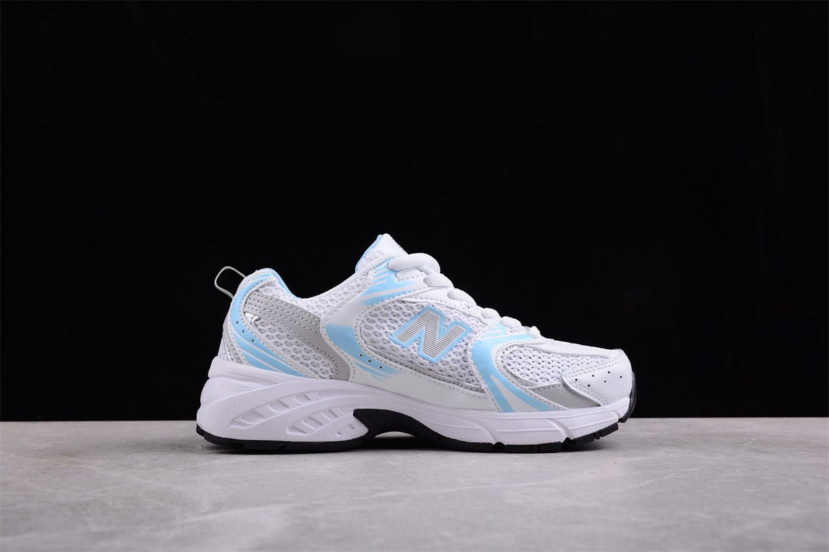 Essenza Rosa NB 530 White / Light Blue | sapatilhas Sole Rua