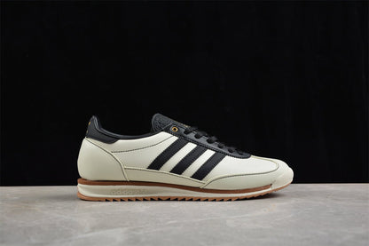 Fabrika Supply SL 72 White / Black | sapatilhas Sole Rua